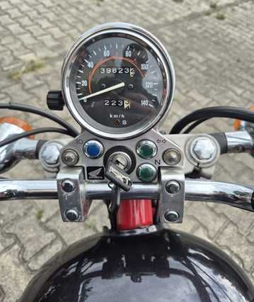 Motocykl HONDA REBEL 125