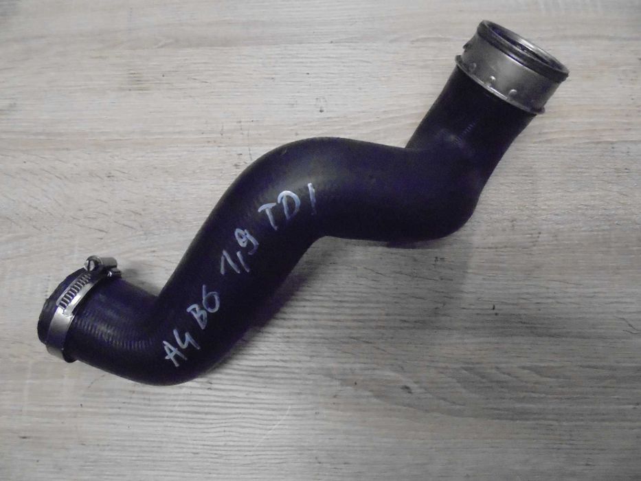 AUDI A4 B6 1,9 TDI rura przewód intercoolera 8E0145.834AR 8E014.5834N