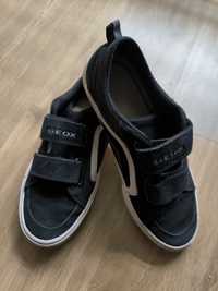 Geox sneakers r. 35