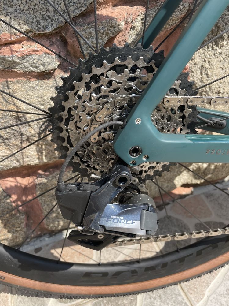 TREK Eletrica Domain + SLR 7  AXS