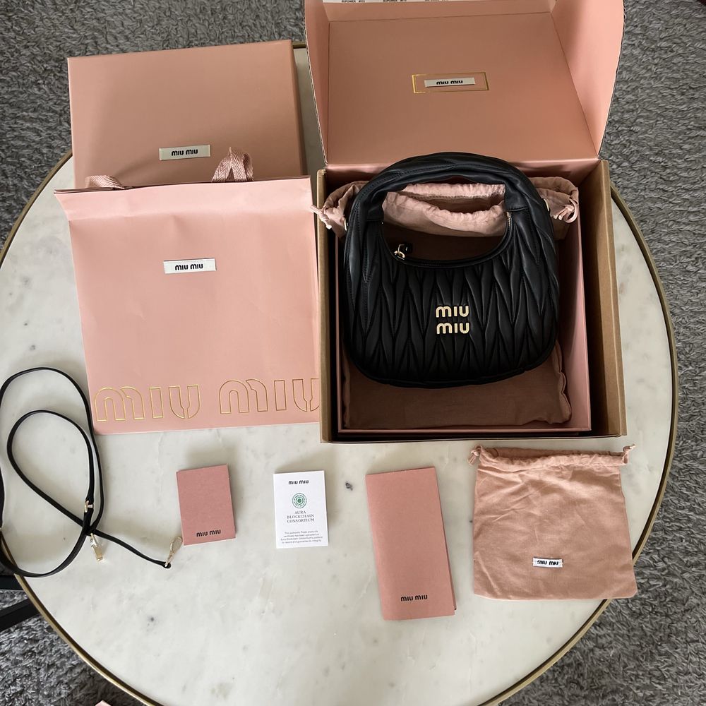 Mala Miu Miu Wander