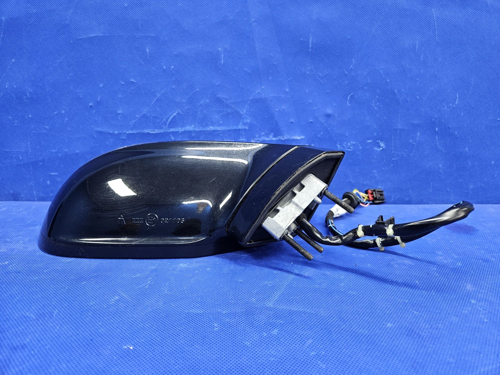 LUSTERKO prawe AUDI A7 C7 4G Europa 14+2 PIN asystent LY9T fotochrom