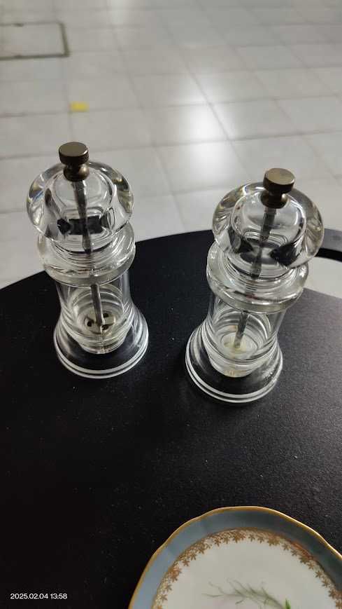 Pequenas peças a preços pequenos