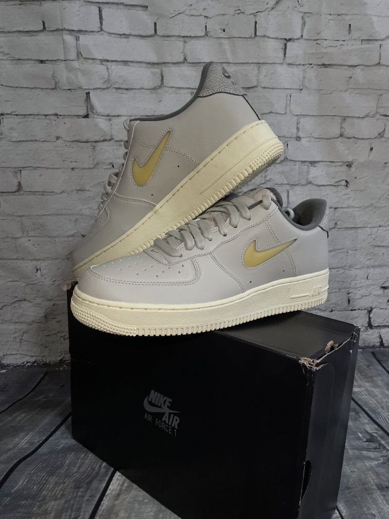 Кросівки Nike Air Force 1'07 LX(jordan)