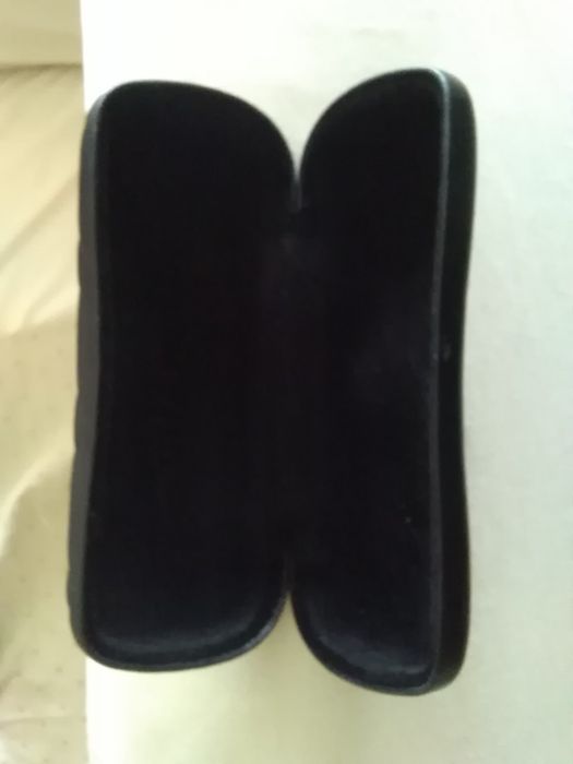 Caixa de óculos COCO CHANEL