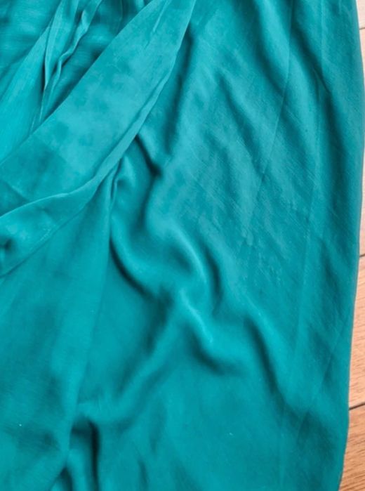 Zielona maxi suknia wieczorowa długa do ziemi nowa na ramiączkach asos