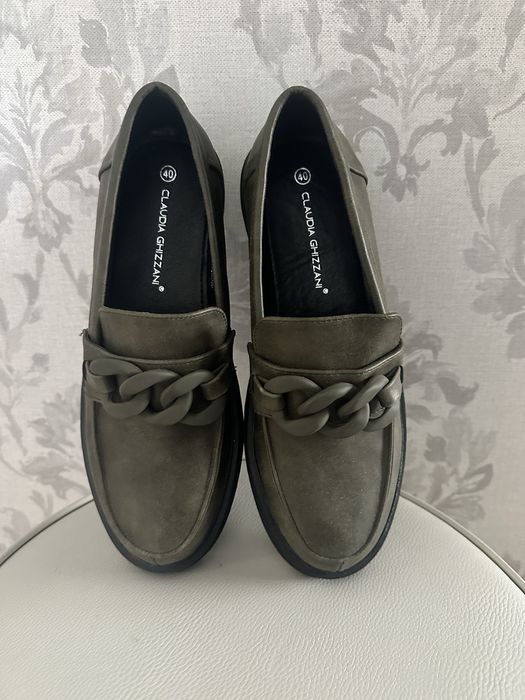 Лофери жіночі туфлі