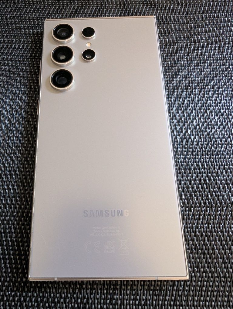 Samsung Galaxy s24 ultra 512gb