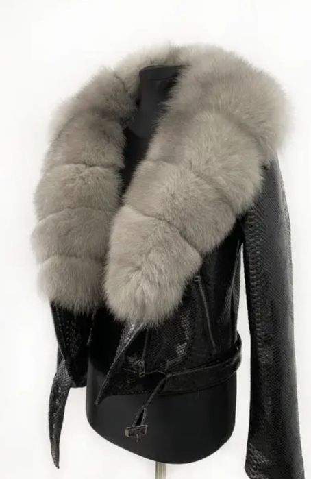 Продам косуху з натуральним хутром