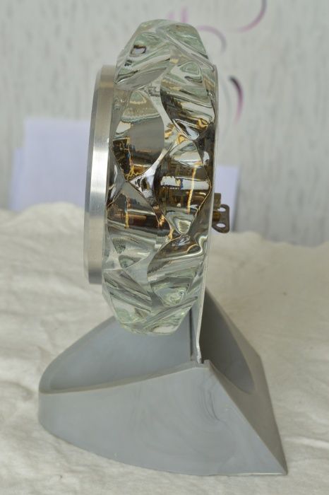 Часы механические Маяк произв-ва СССР 1970-х годов времён Л.Брежнева