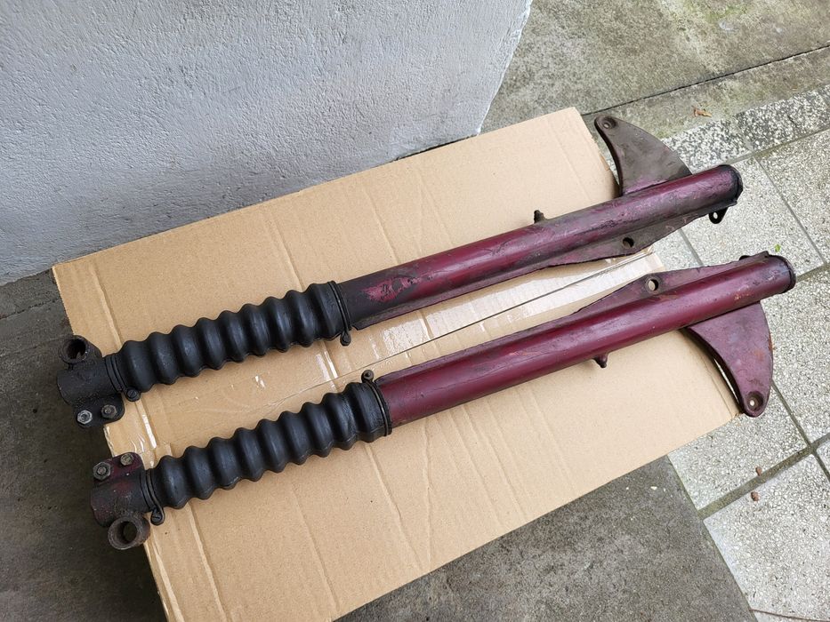 Zawieszenie Amortyzatory WFM 125 Teleskopy lagi przód przednie WSK SHL