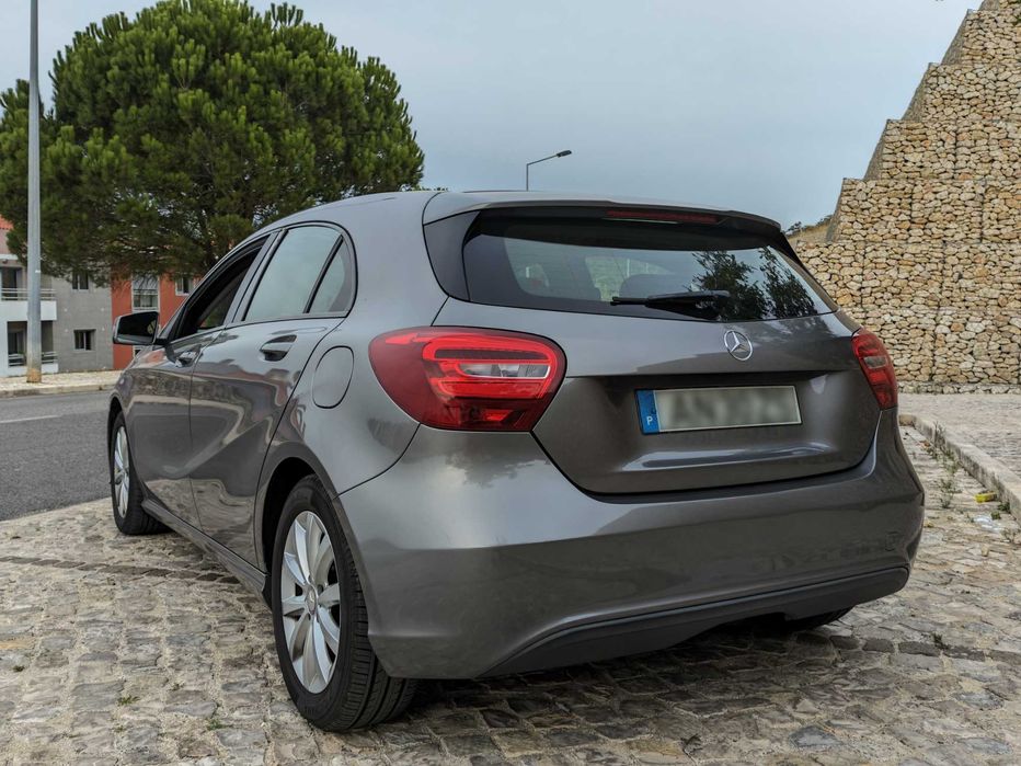 Mercedes-Benz A 160 d AUTO