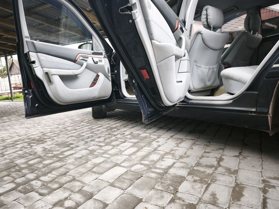 Mercedes s-class w220 2002 год, с мотором 3.2 газ/бензин