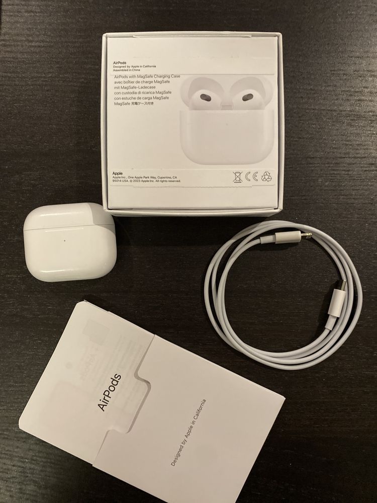 APPLE AirPods 3ª Geraçao (usados)