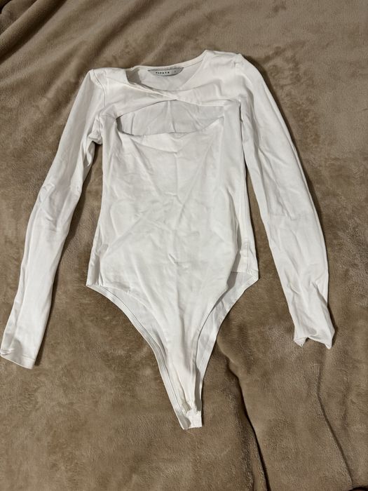 Боди с вырезом на груди , papaya