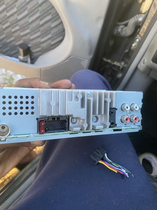 Vende se Radio pioneer Lisboa Sao joao da talha