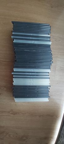 57 caixas arquivadoras para CD ou DVD
