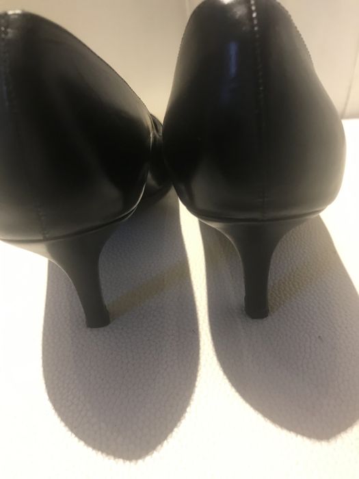 Sapatos Pablo Fuster pretos 39 excelente estado