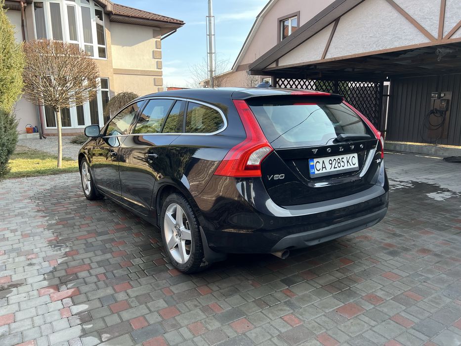 Volvo v60 D3 avtomat