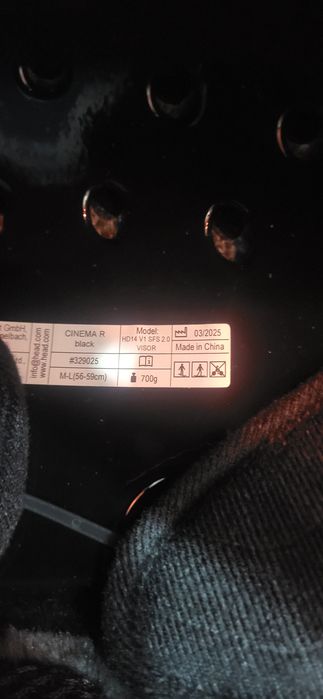 Kask narciarski HEAD model CINEMA R    M/L. 56/59cm