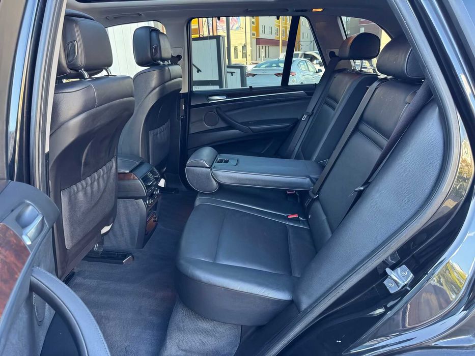 BMW X5 xDrive35d      2013