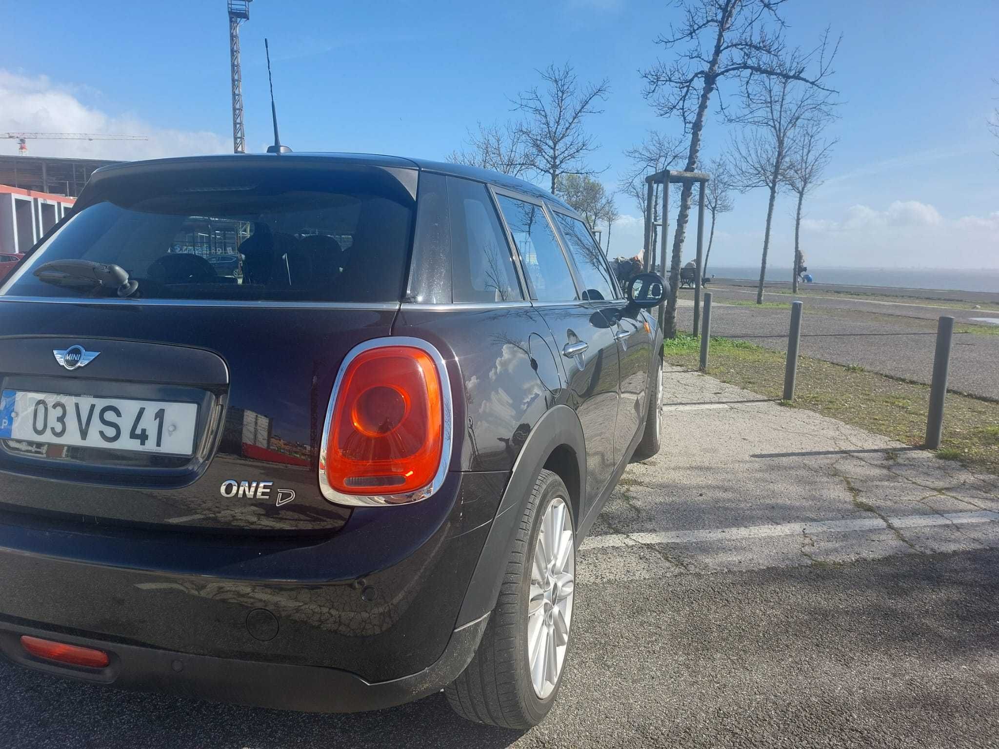 Mini One D 2015 Impecável