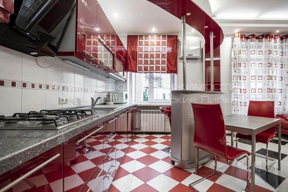 Продам квартиру исторический центр 86 м2 Велика Васильківська 20