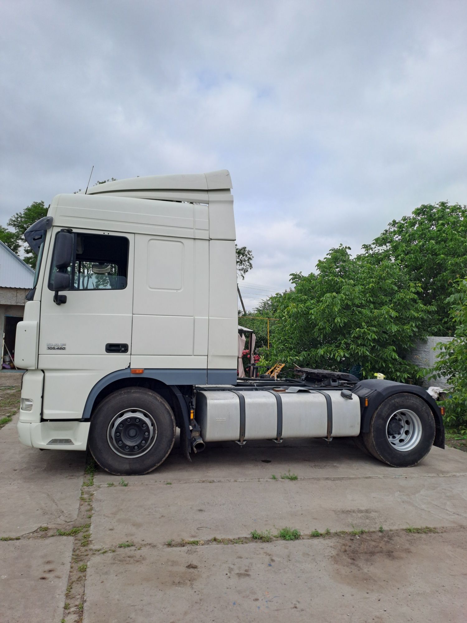 Продам DAF XF 105