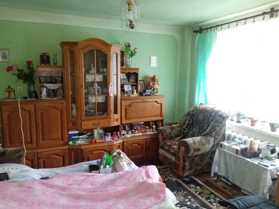 Будинок в тихому районі міста Берегове, зручна локація