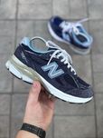 Кросівки New Balance 990 v3 37