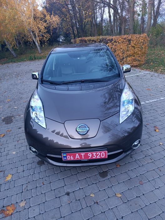 Продам Nissan Leaf 2016 30 кВт