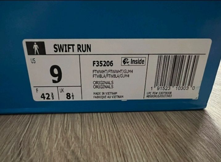 Adidas swift run, оригинал, стелька 27