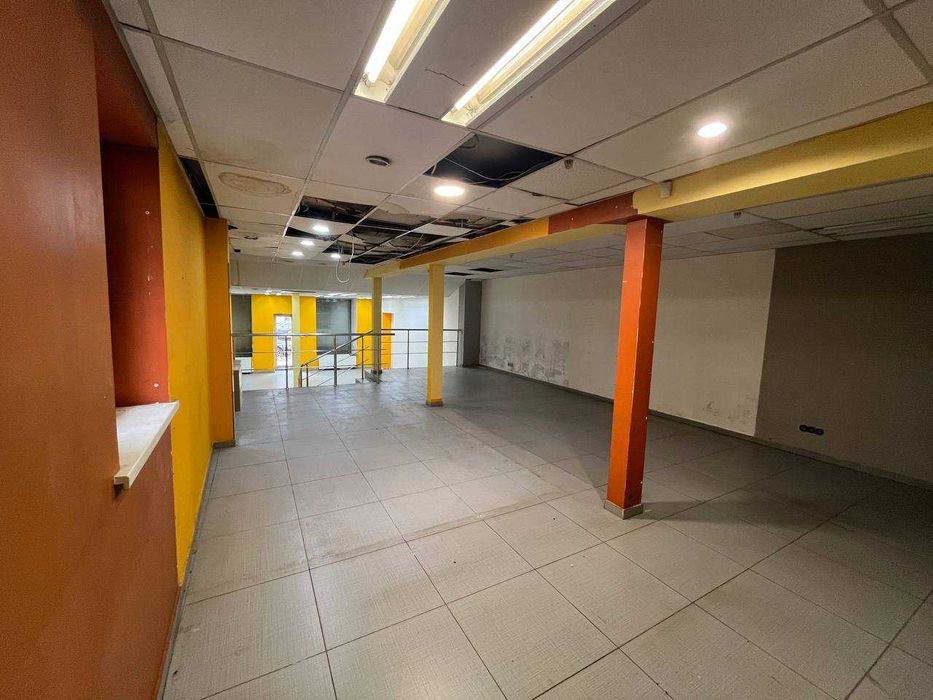 Продаж приміщення 125.4м2/ Університетська/ Червона лінія