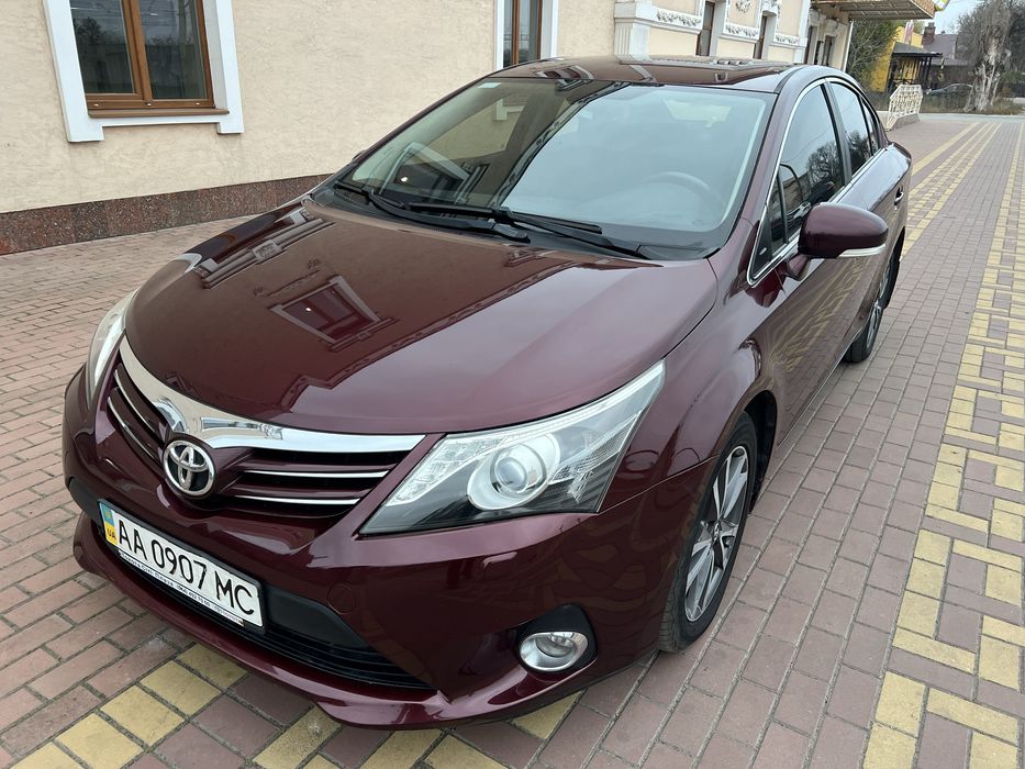 2013 Toyota Avensis 2.0 Гбо4 акпп НЕФАРБОВАН