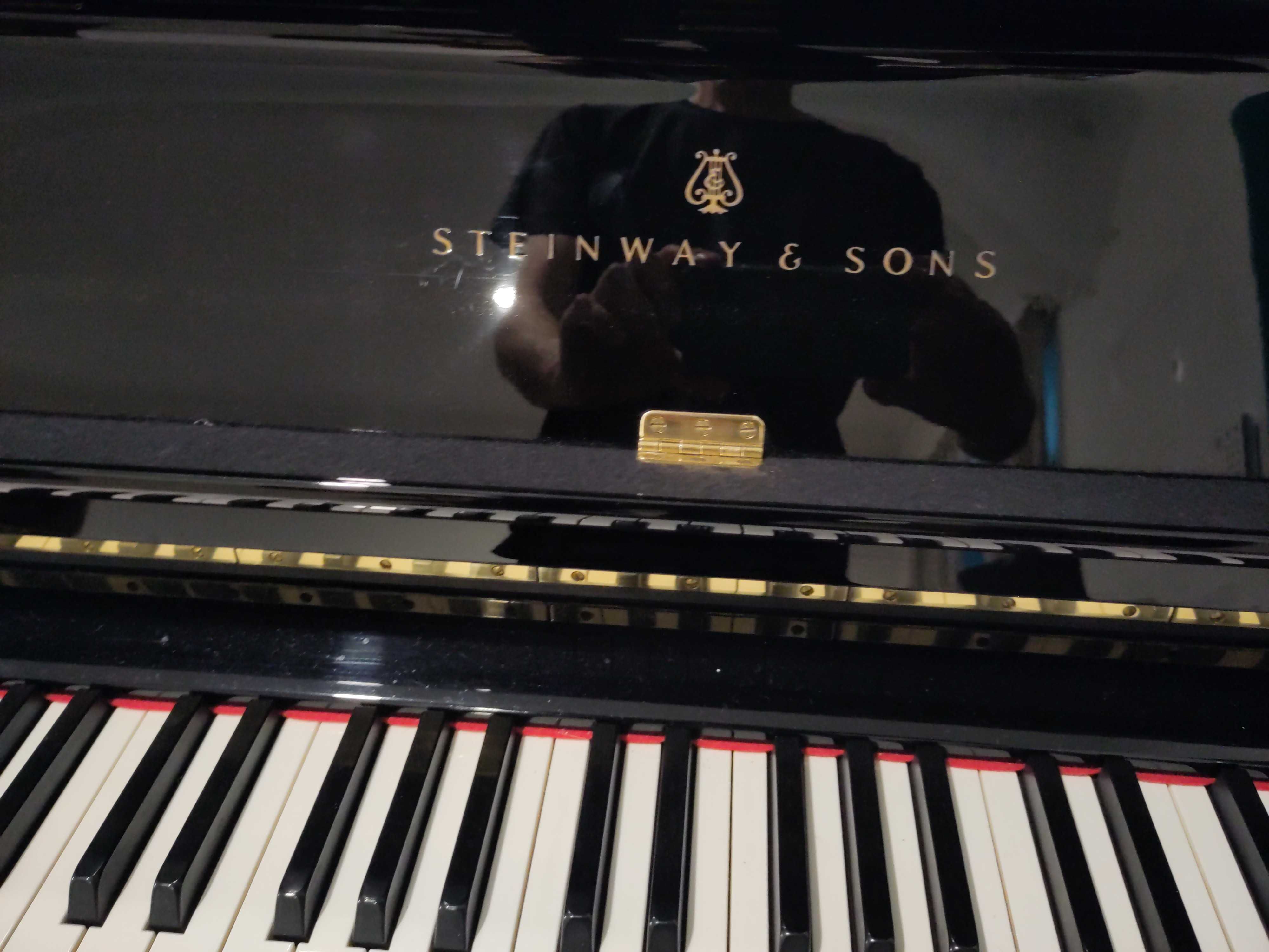 piano vertical Steinway V 125