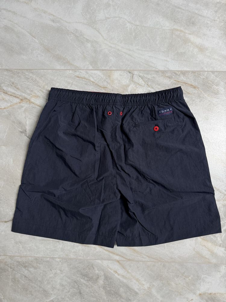 Granatowe męskie szorty Tommy Hilfiger r. XXL szybkoschnące