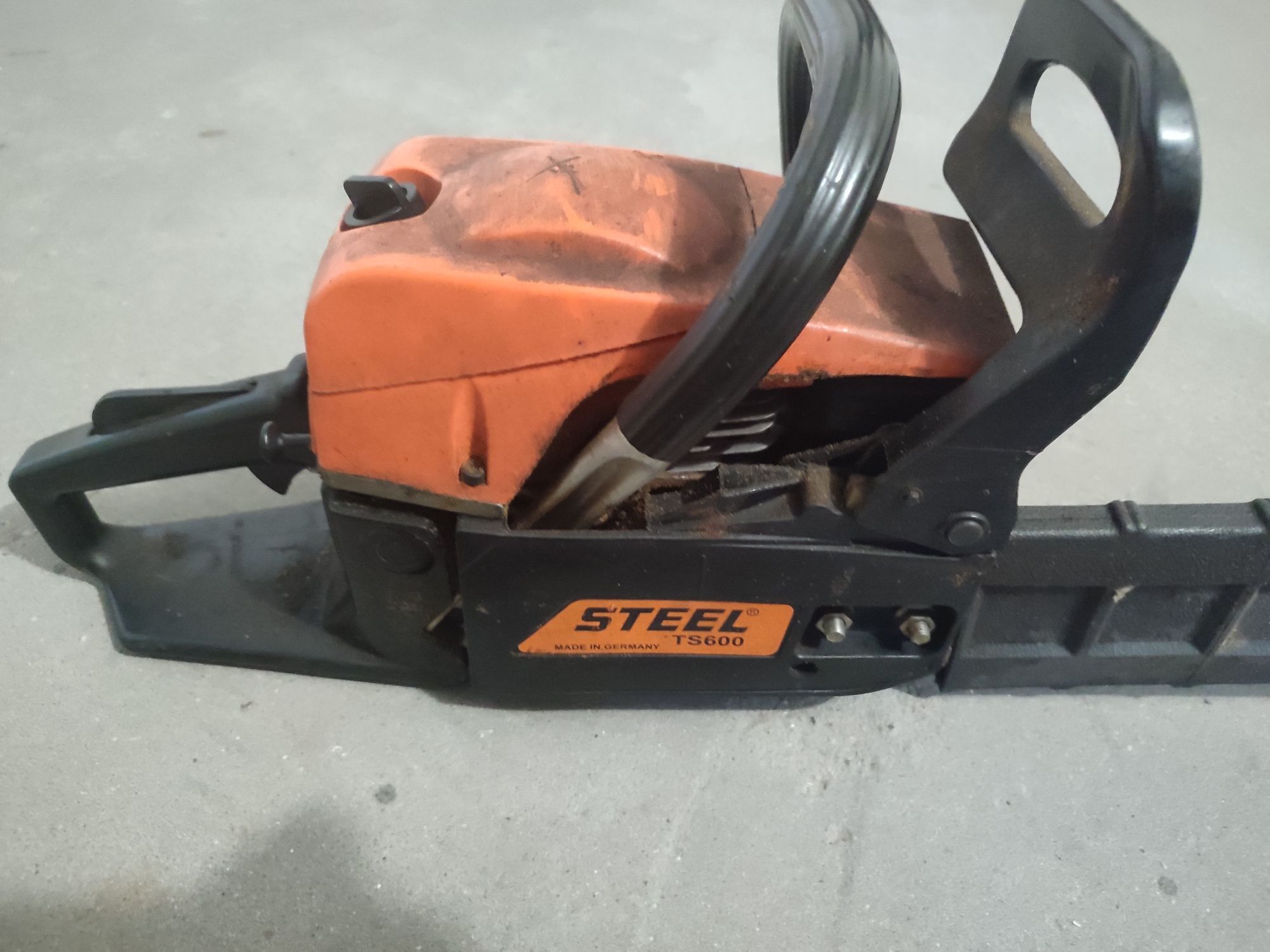 Pilarka spalinowa steel