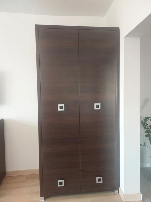 Zestaw mebli szafa komoda szafka