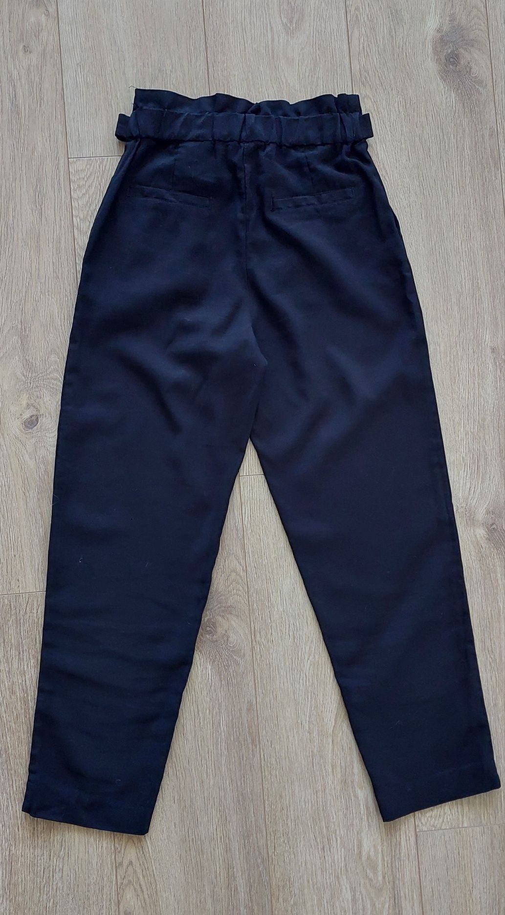 H&M r.34 czarne spodnie wiskoza wyższy stan