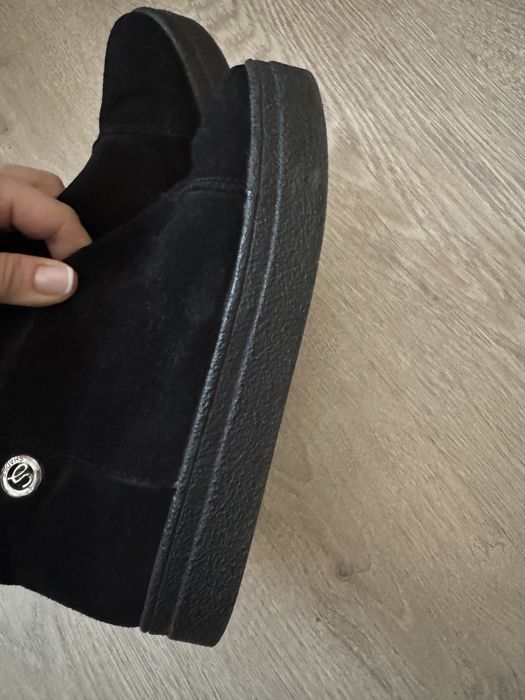 Черевики жіночі