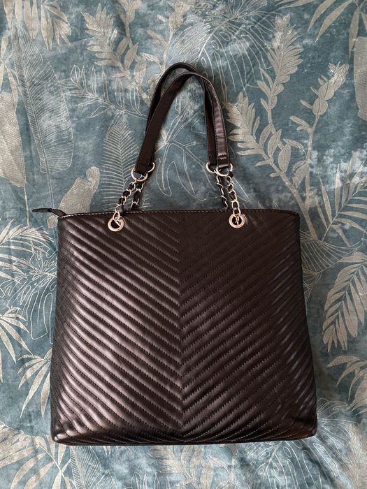 Czarna duża torba Oodji pikowana