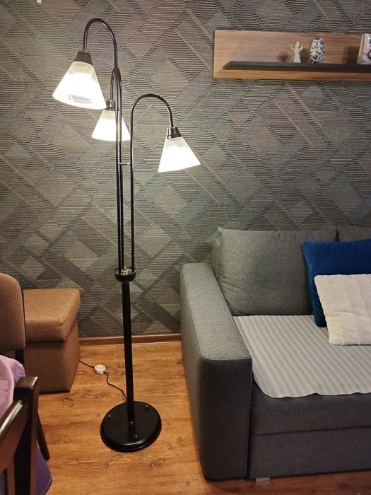 Lampa podłogowa 3 x E27