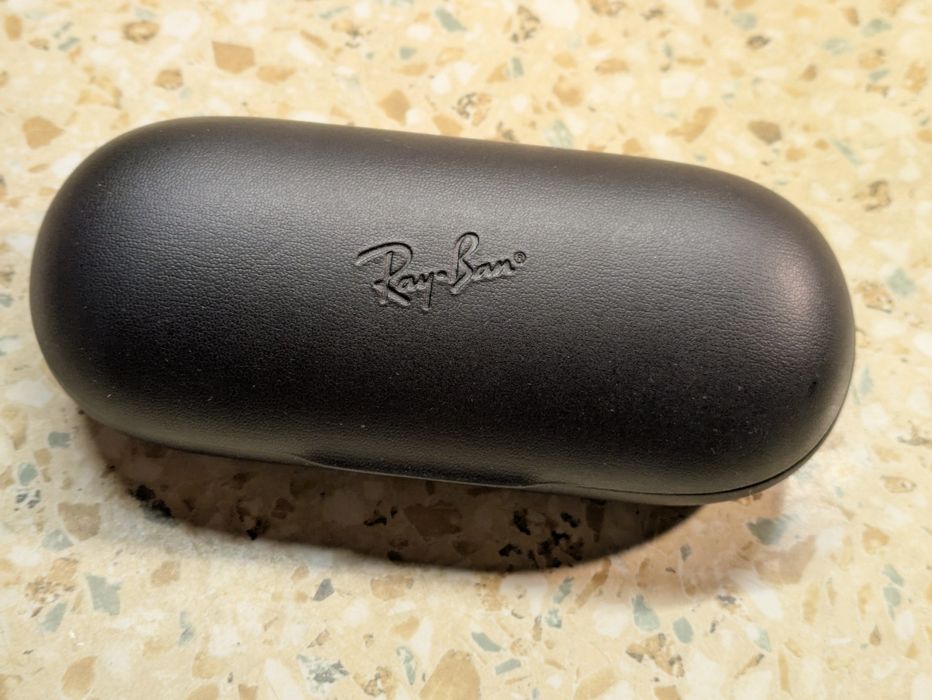 Смарт очки Meta Ray-Ban Stories Wayfarer L Black RW4004