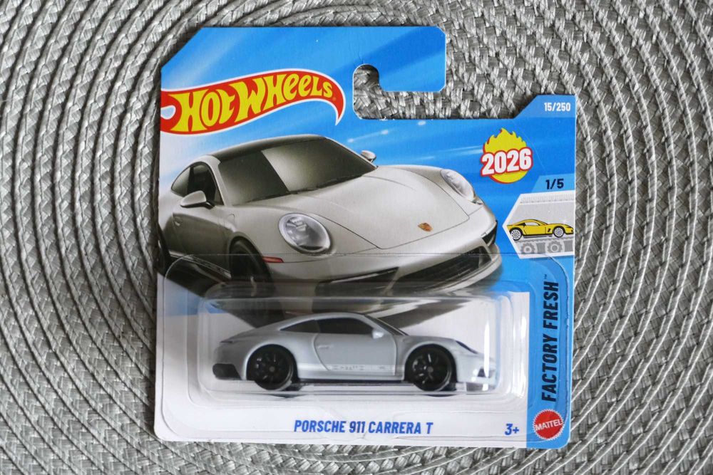 Hot Wheels autko "Resorak" PORSCHE 911 CARRERA T edycja 2026r.