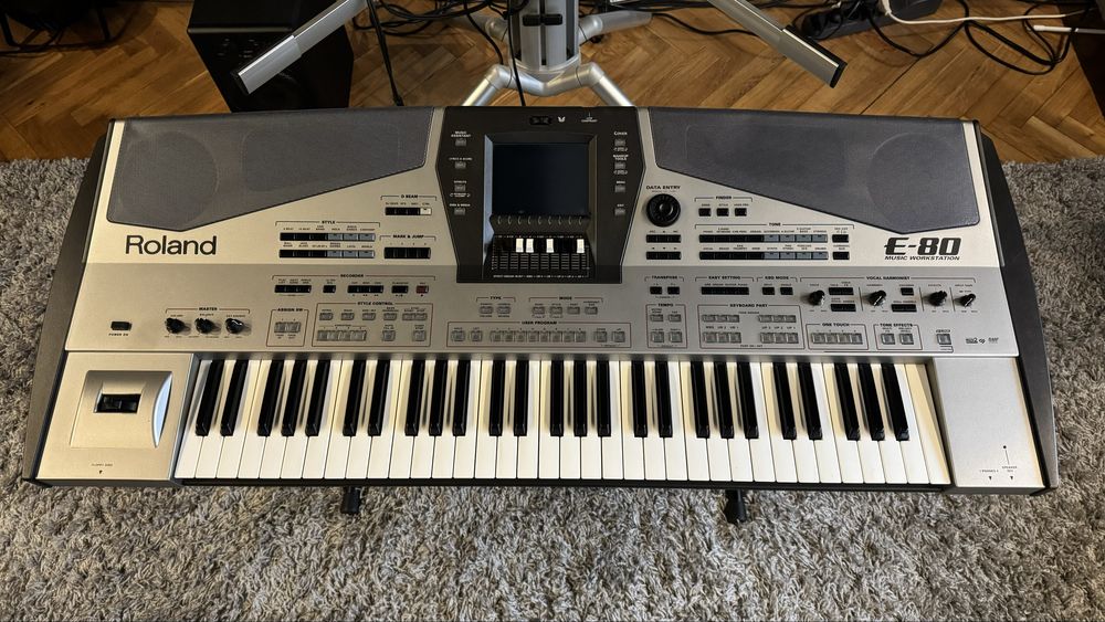 Keyboard Roland E-80