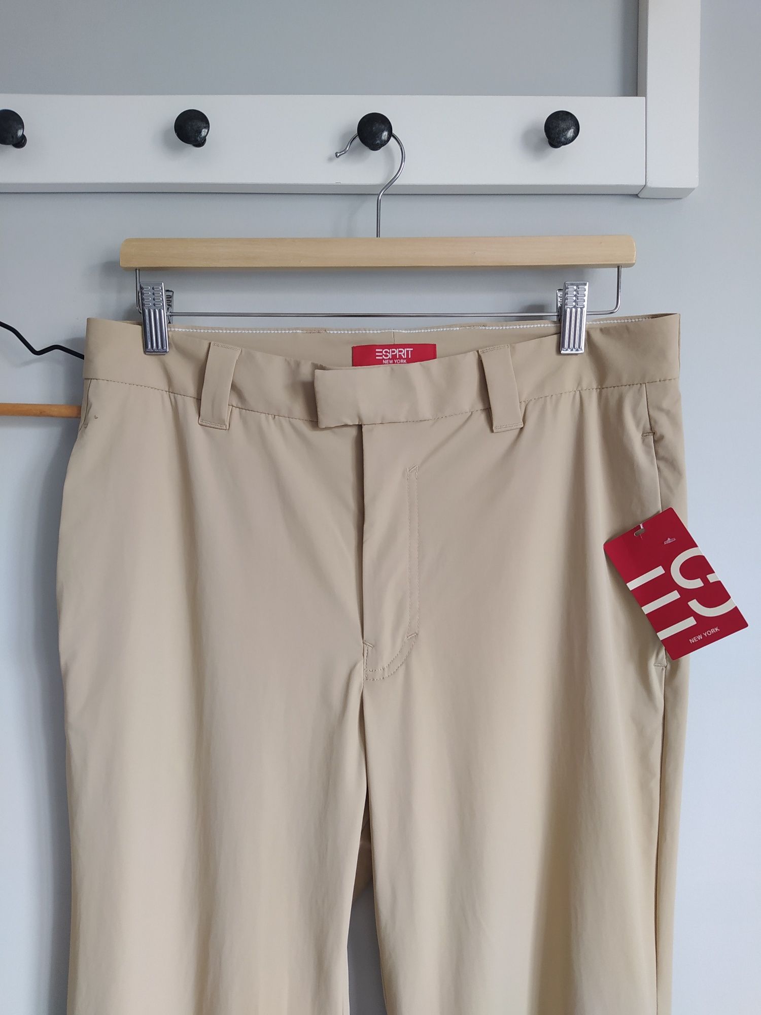 Beżowe, lekkie, lejące, letnie spodnie damskie Esprit New York 32/ 42
