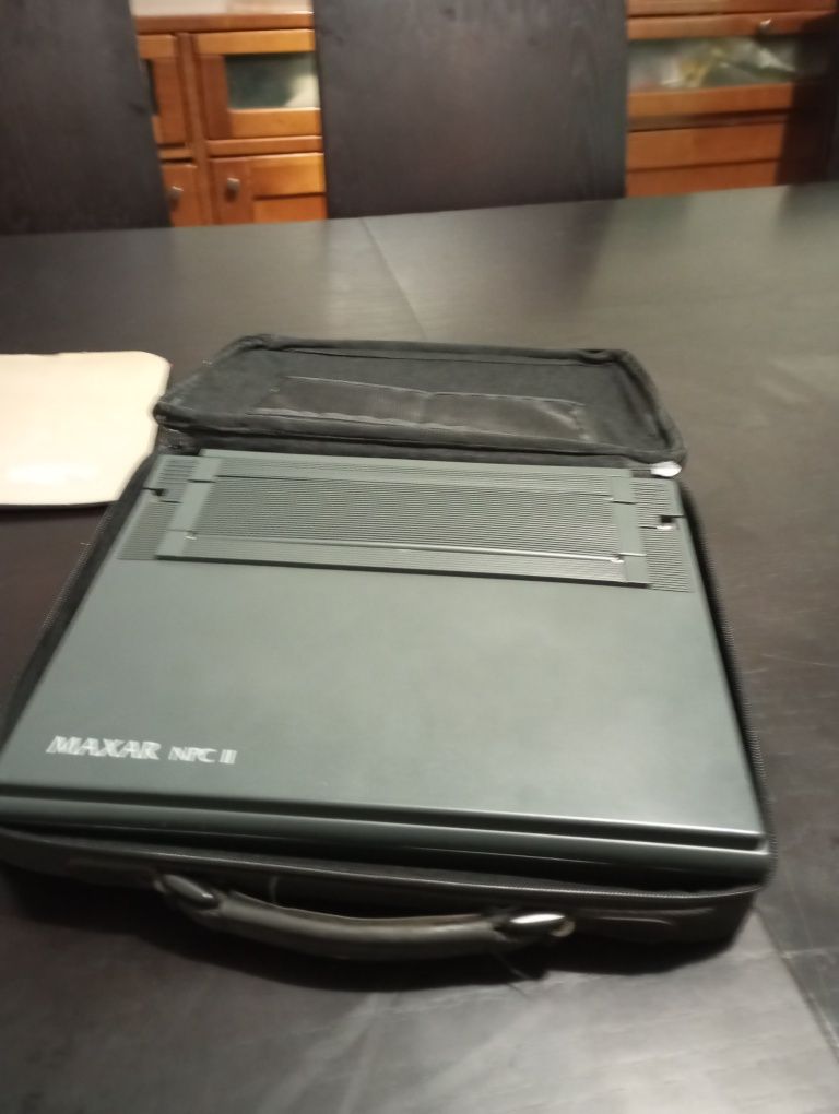 Portátil Maxar NPC II
