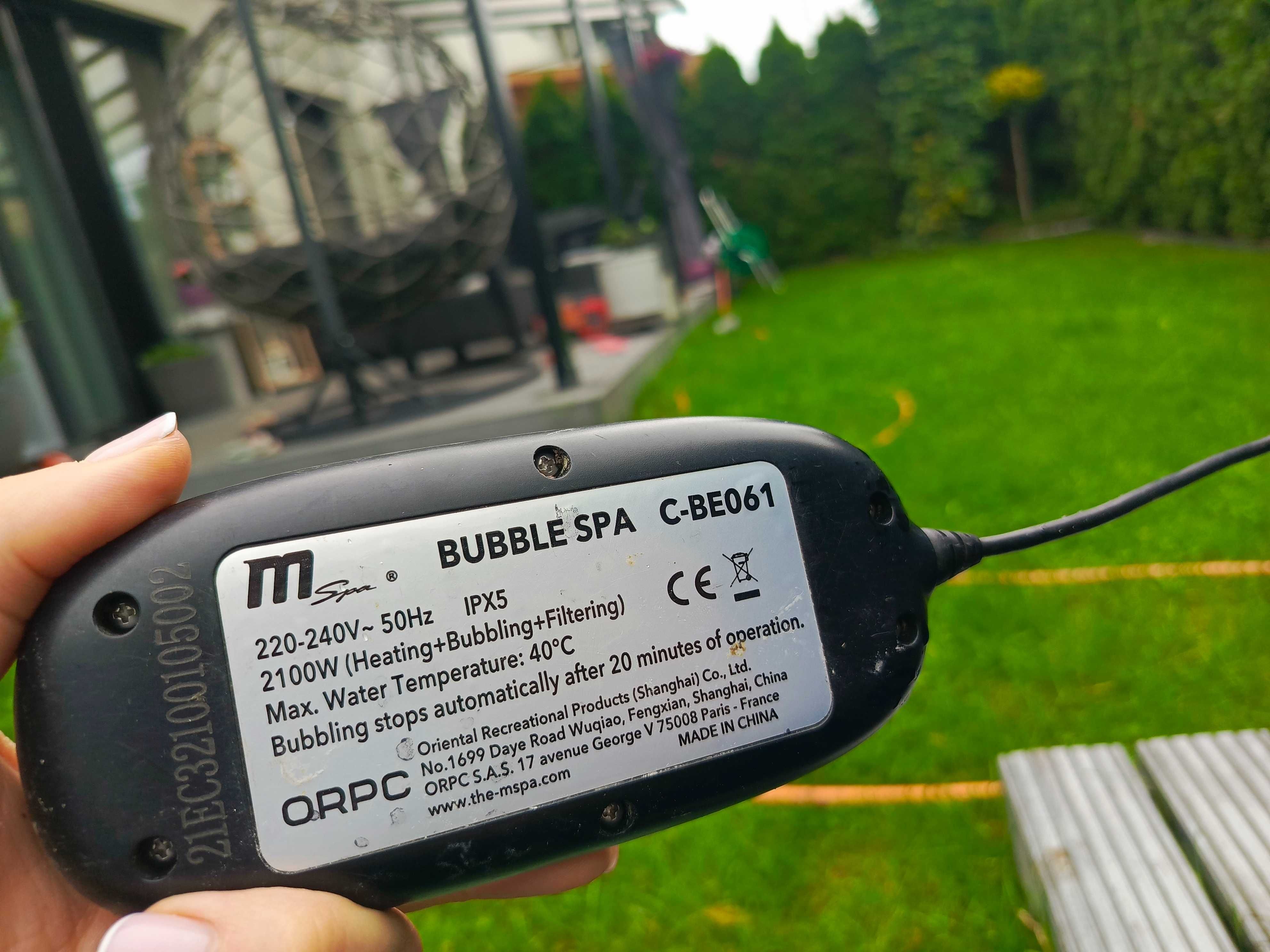 Jacuzzi M-Spa Bergen C-BE061  uszkodzone, z pokrywą i pokrow