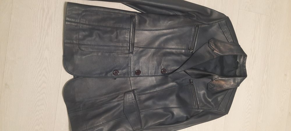 Продам кожаный пиджак