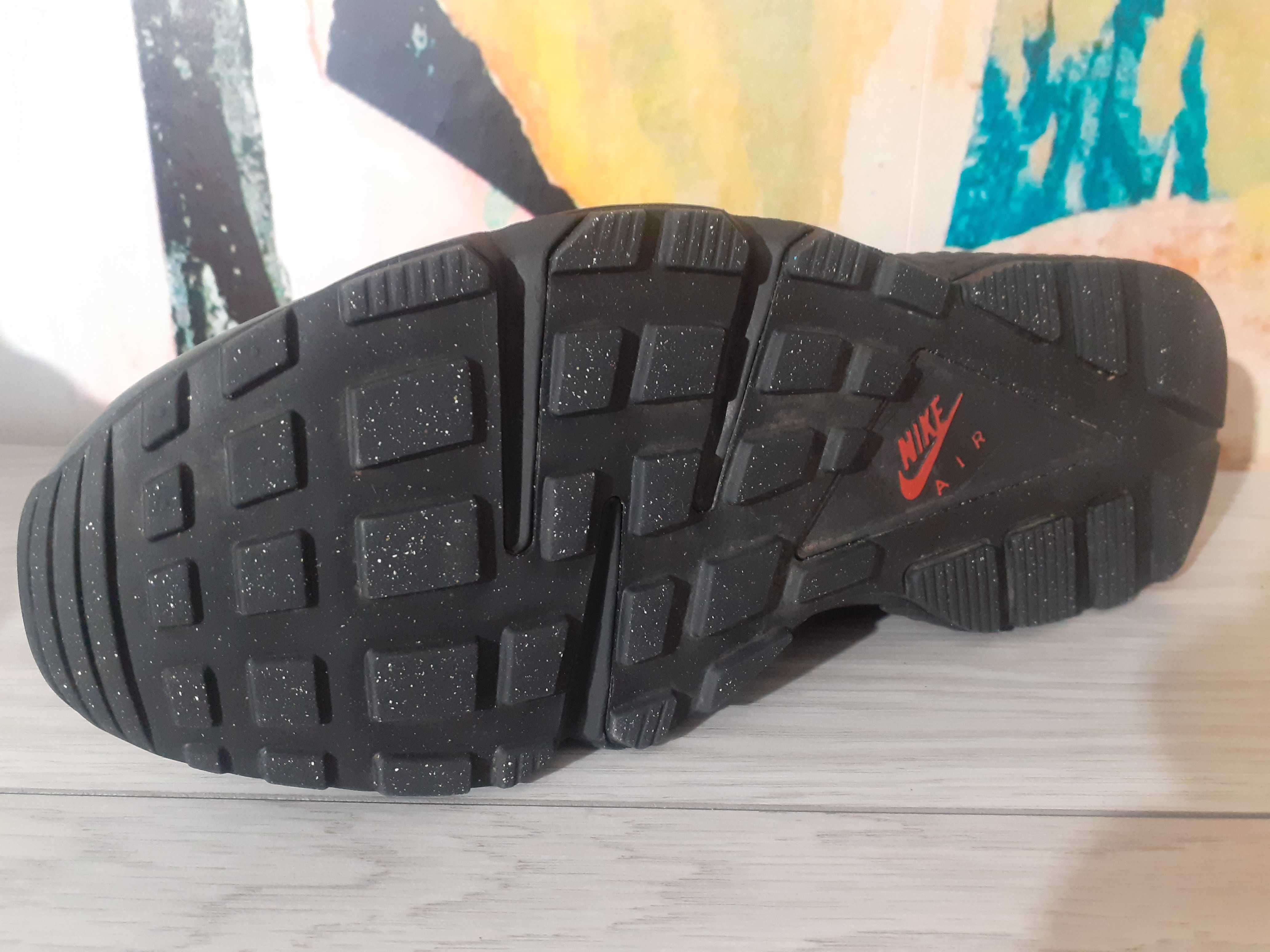 Buty sportowe męskie Nike Huarache r. 42,5  WYPRZEDAŻ